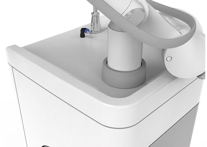 3 in 1 de Laserradiofrequentie van Co2 van rf Verwaarloosbare 10600nm AC 220V/110V 10A